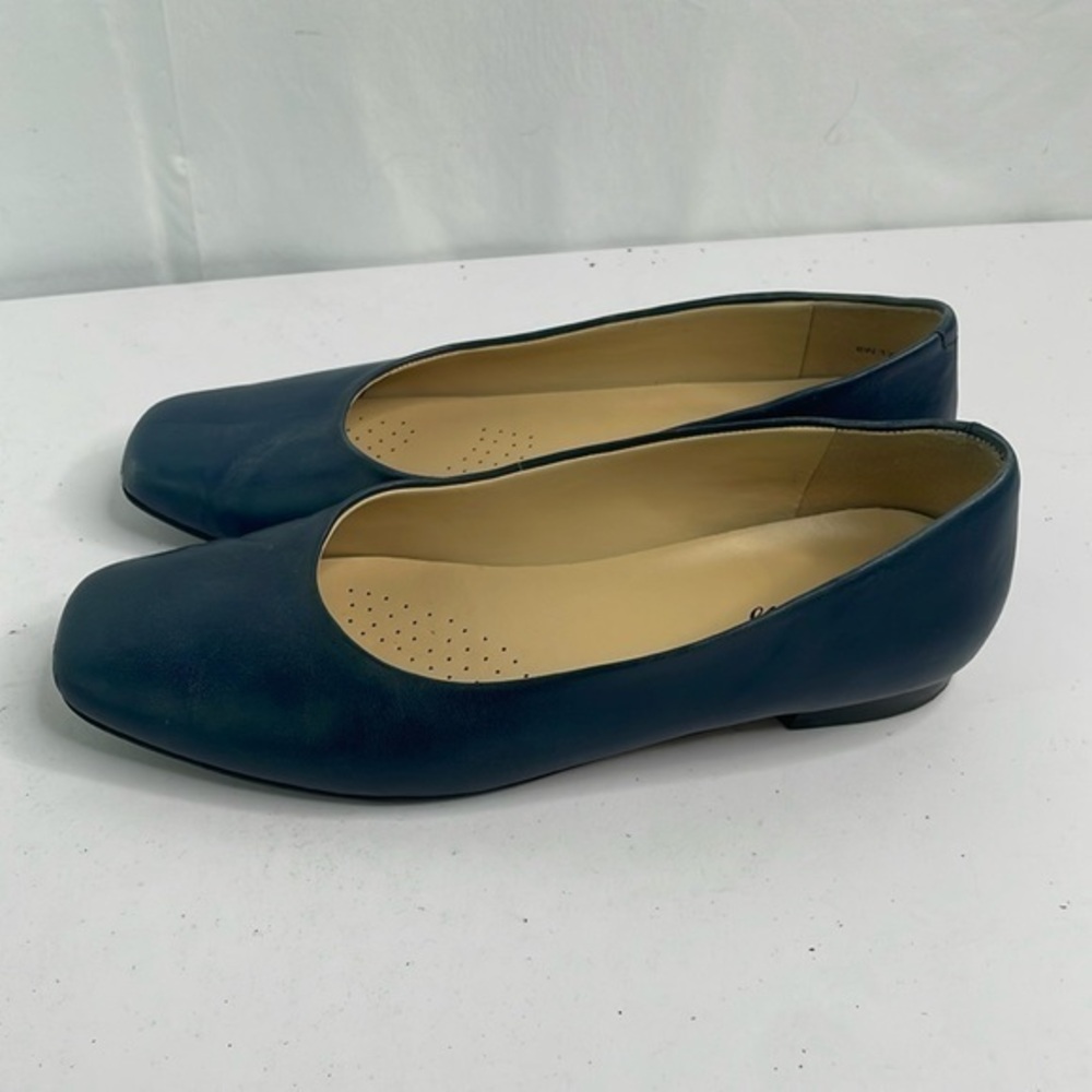 Trotters 8W navy blue soft, square, toe ballet flats, T2057–400